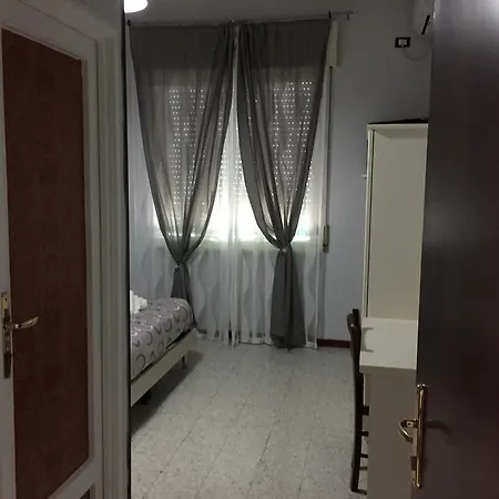 Stazione 3* Неаполь
