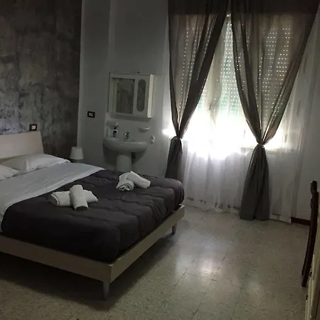 Pensión Stazione 3*